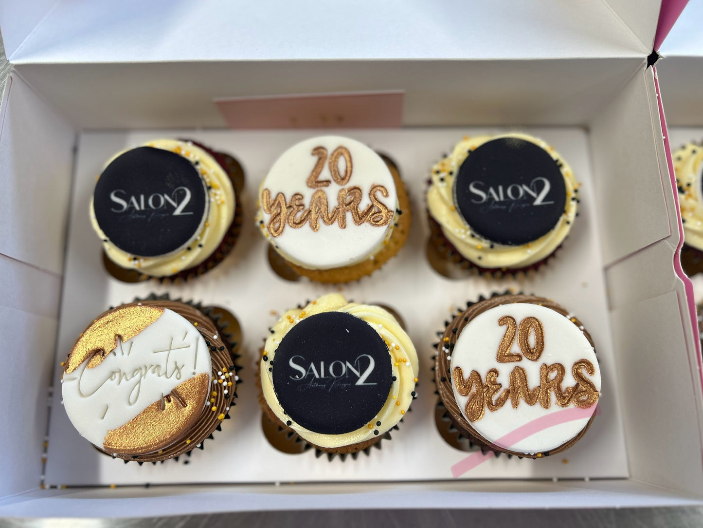 Personalised Logo/Corporate Cupcakes